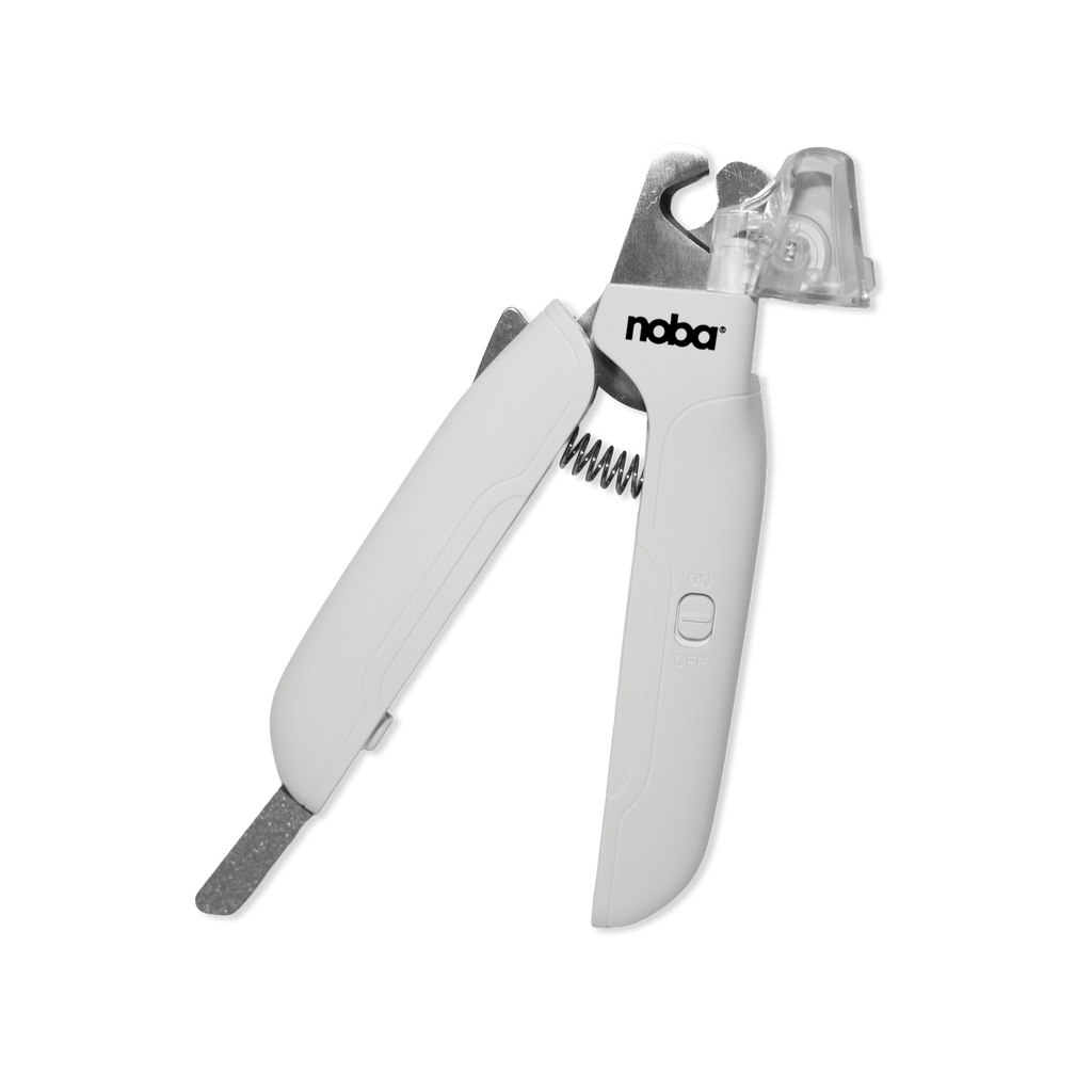 Nail clippers for cats and dogs
