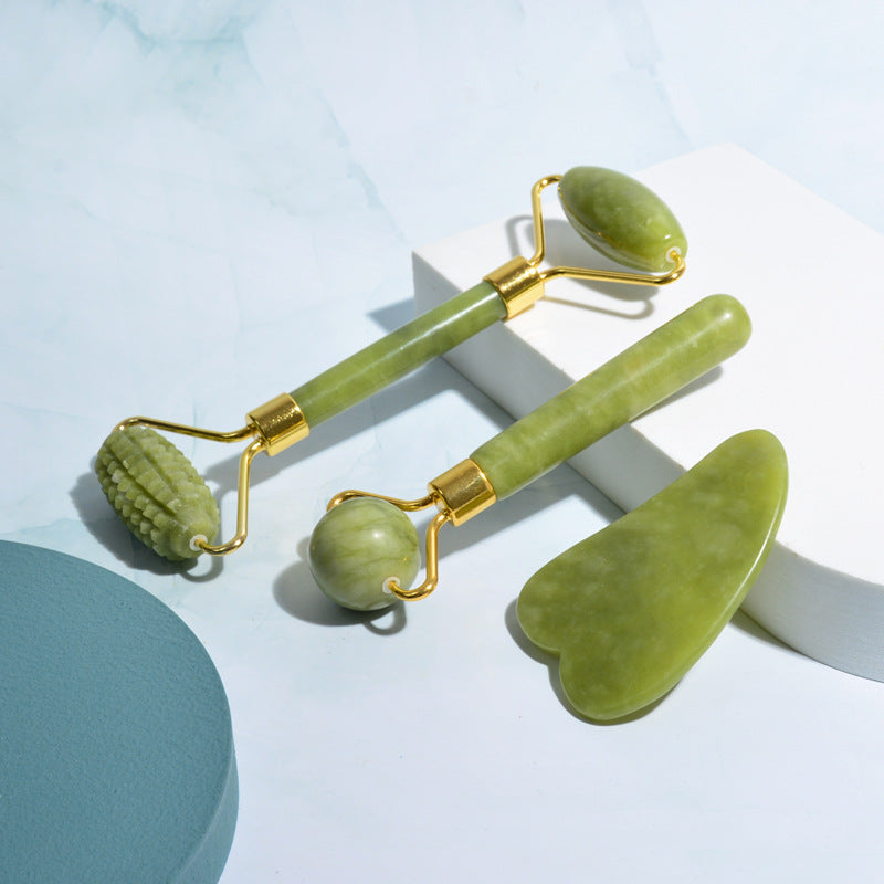 Masseur facial en jade naturel