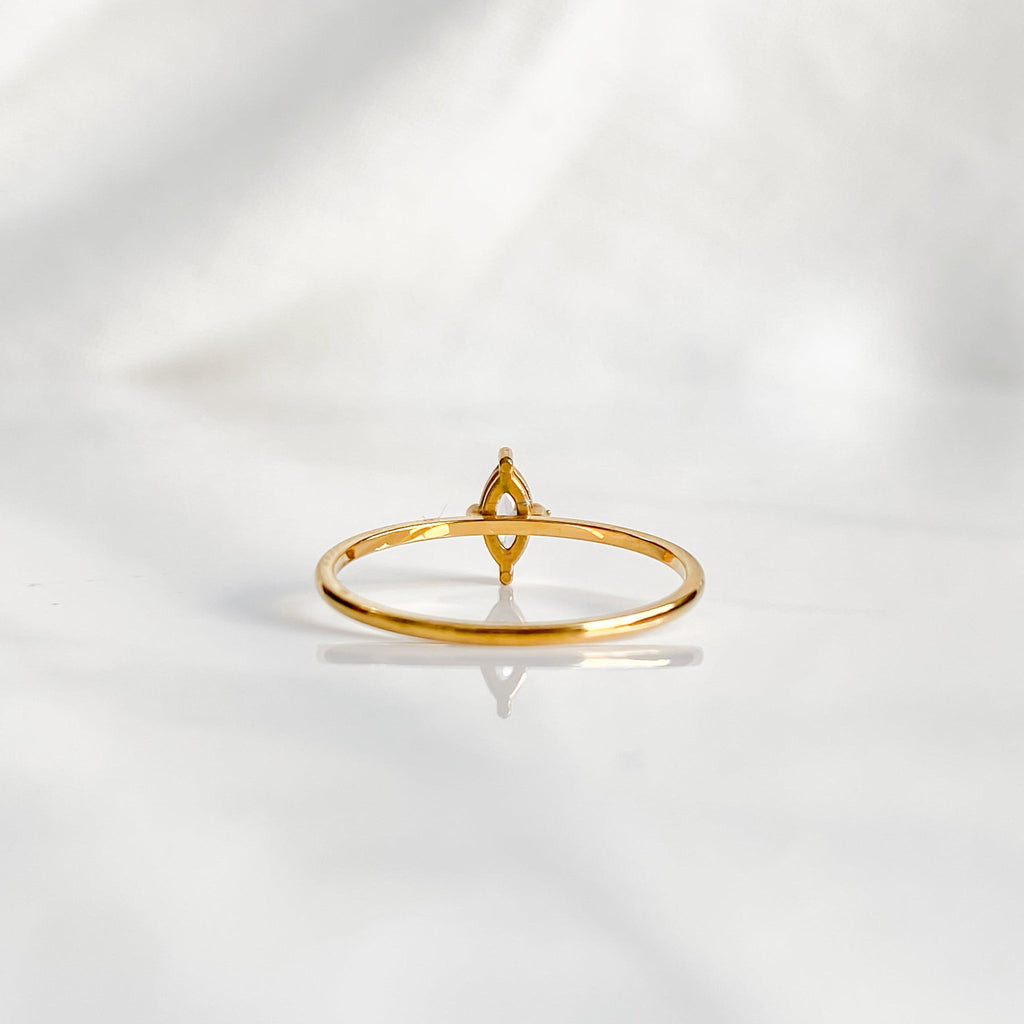 Bague solitaire dorée VÉNUS