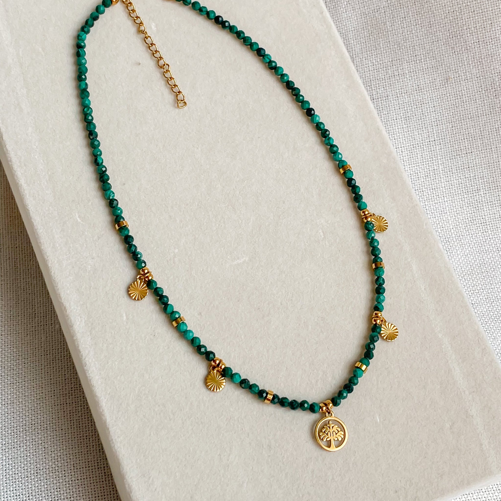 Collier en Malachite avec pendentif